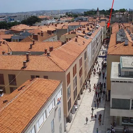 Apartamento Anai Zadar